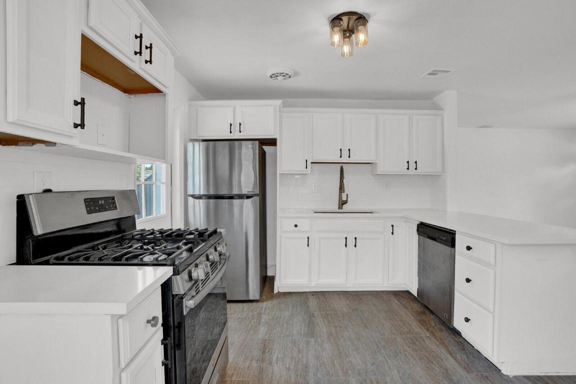 CRESTHAVEN - Residential