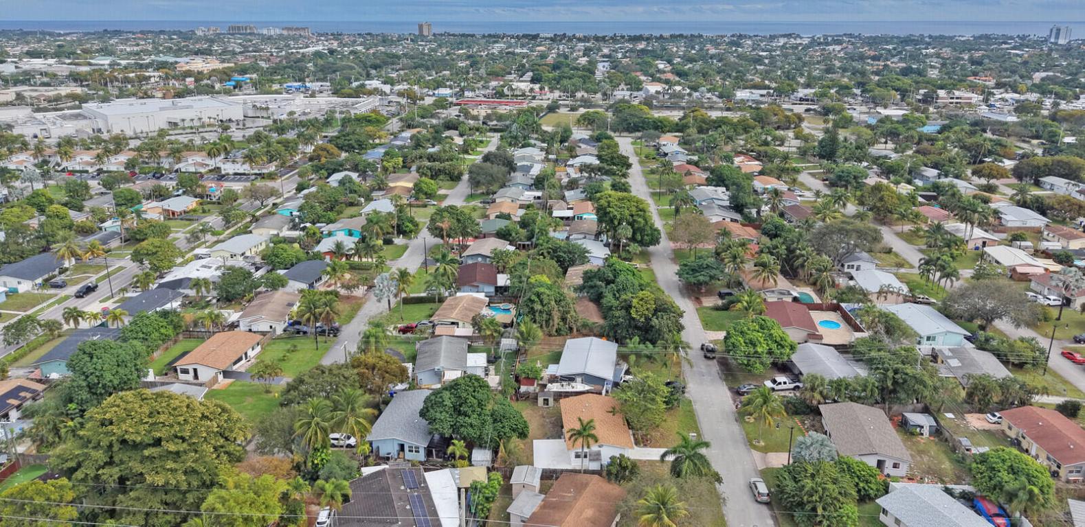 CRESTHAVEN - Residential