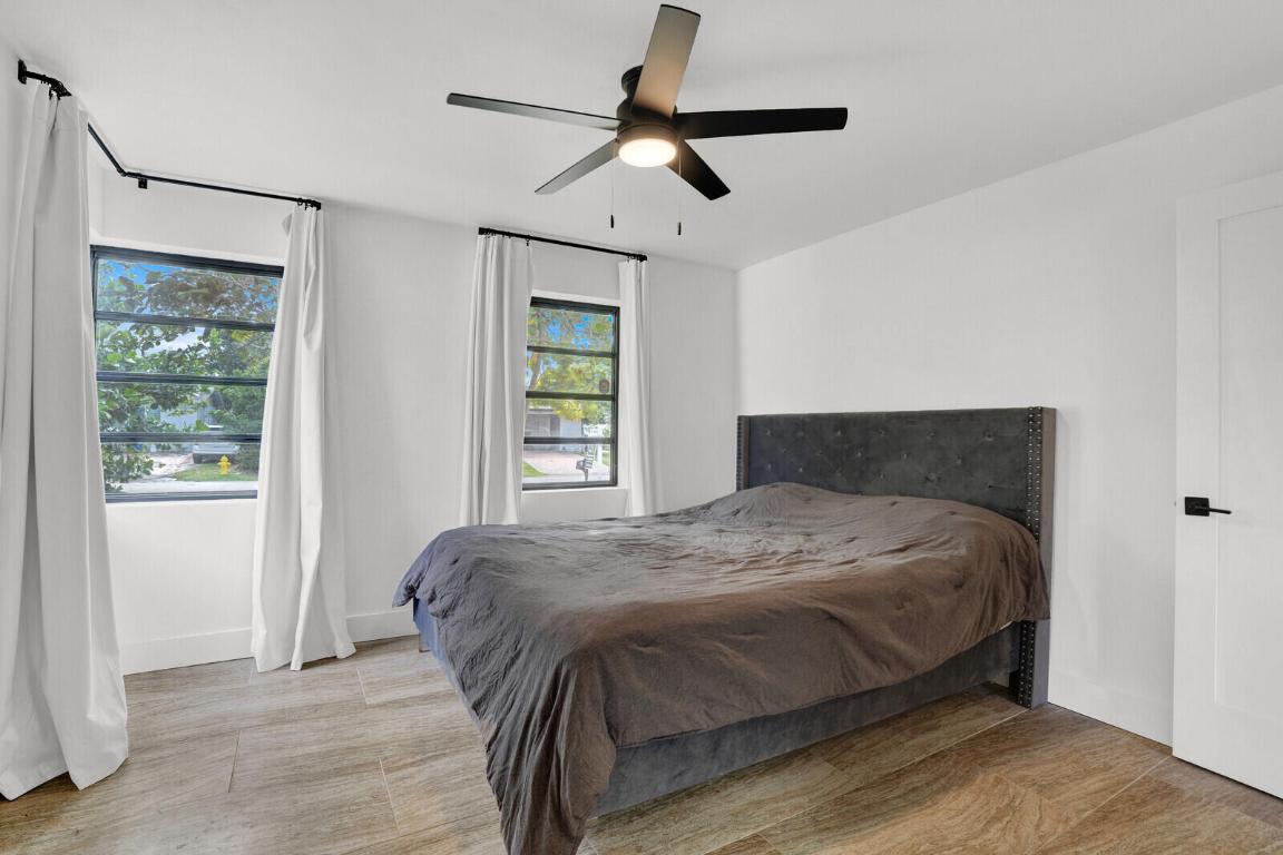 CRESTHAVEN - Residential