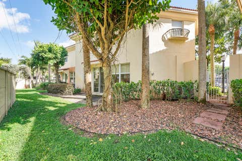 Tiny photo for 2968 Deer Creek Country Club Boulevard, Deerfield Beach, FL 33442 (MLS # B26034377)