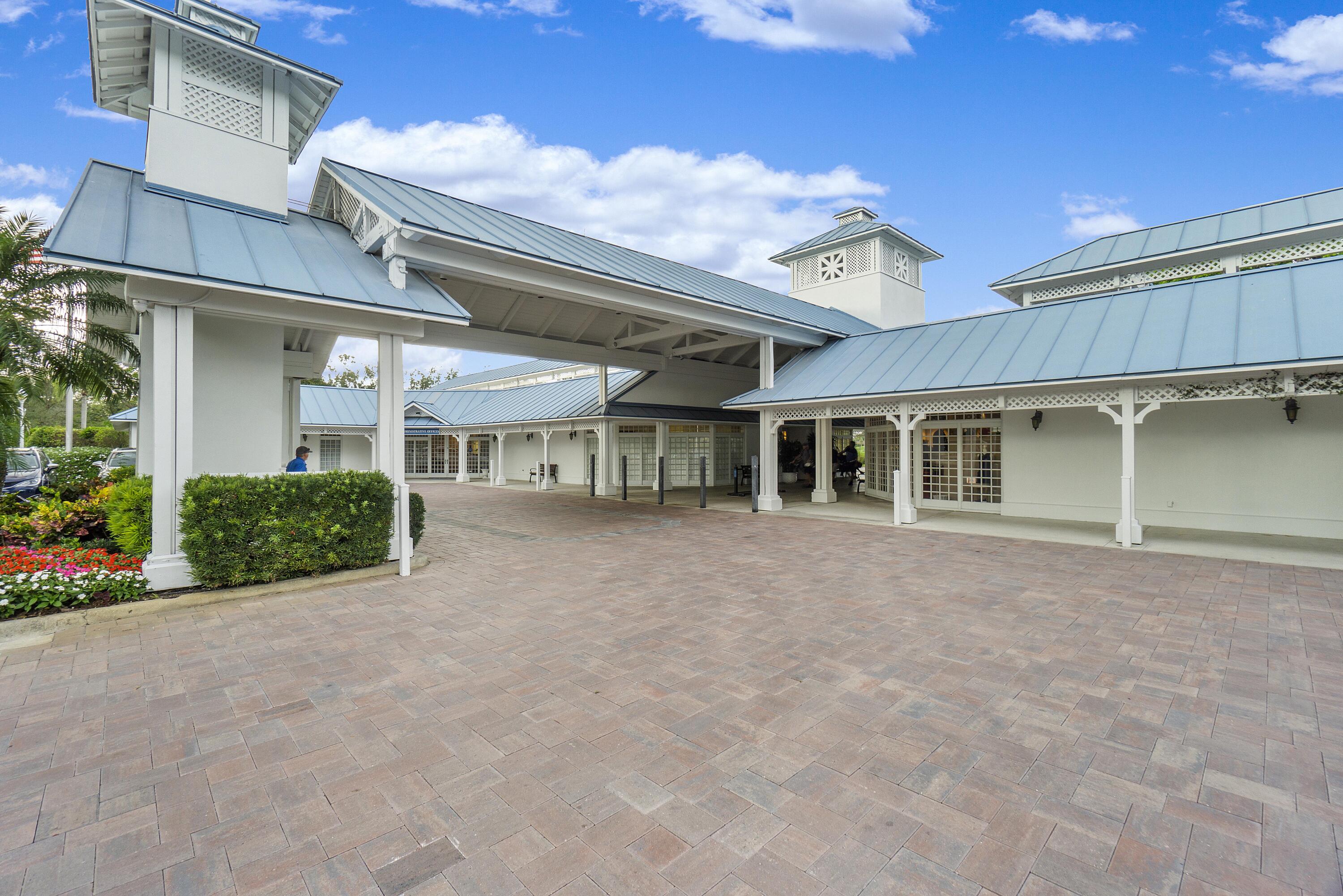 RACQUET CLUB OF DEER CREEK - Residential