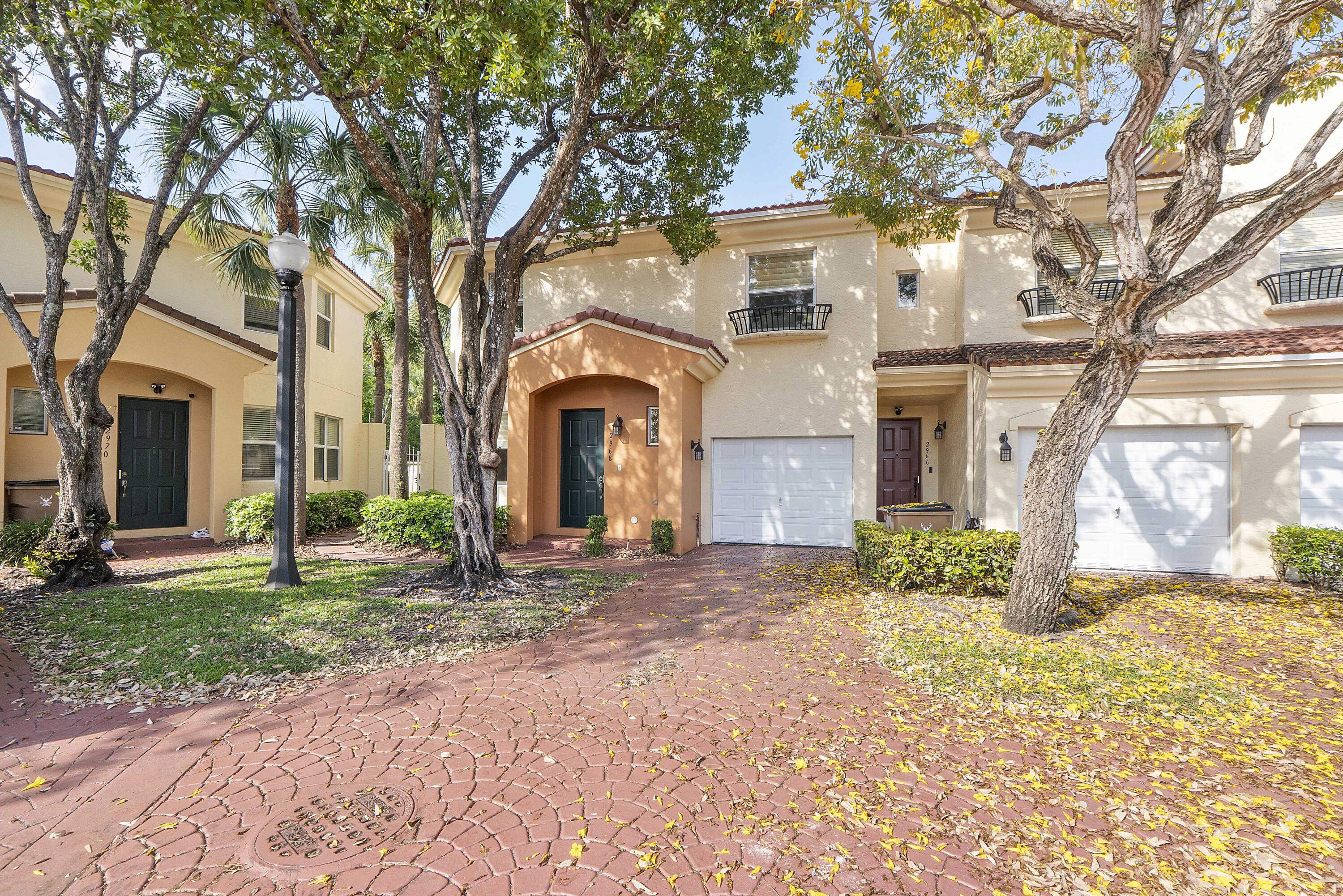 RACQUET CLUB OF DEER CREEK - Residential