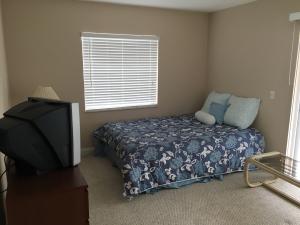 KINGS POINT NORMANDY CONDOS - Residential Lease