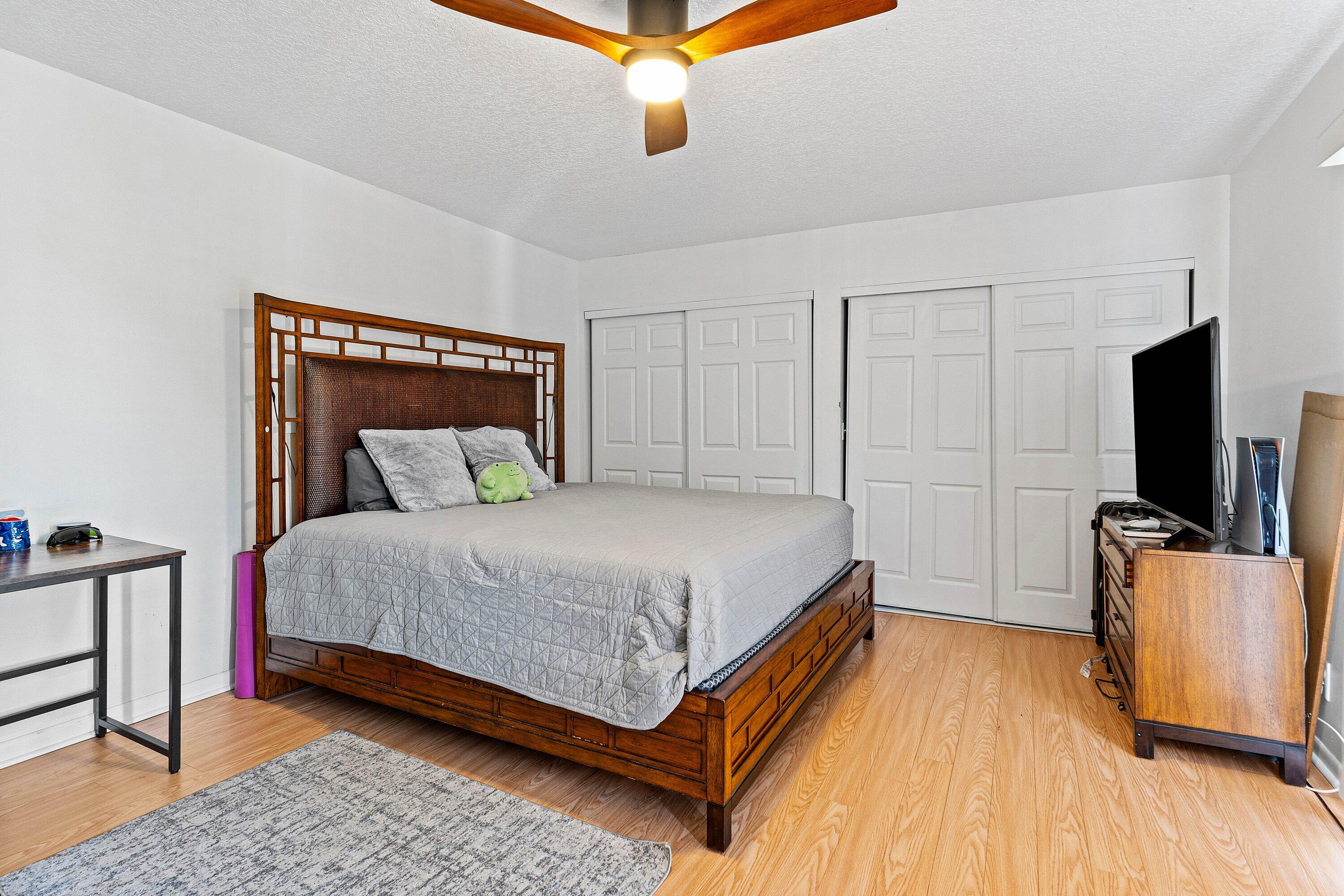 SPANISH WELLS CONDO II - Residential
