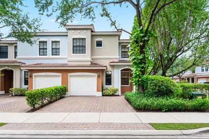 247 W Chrystie Circle Delray Beach FL 33484