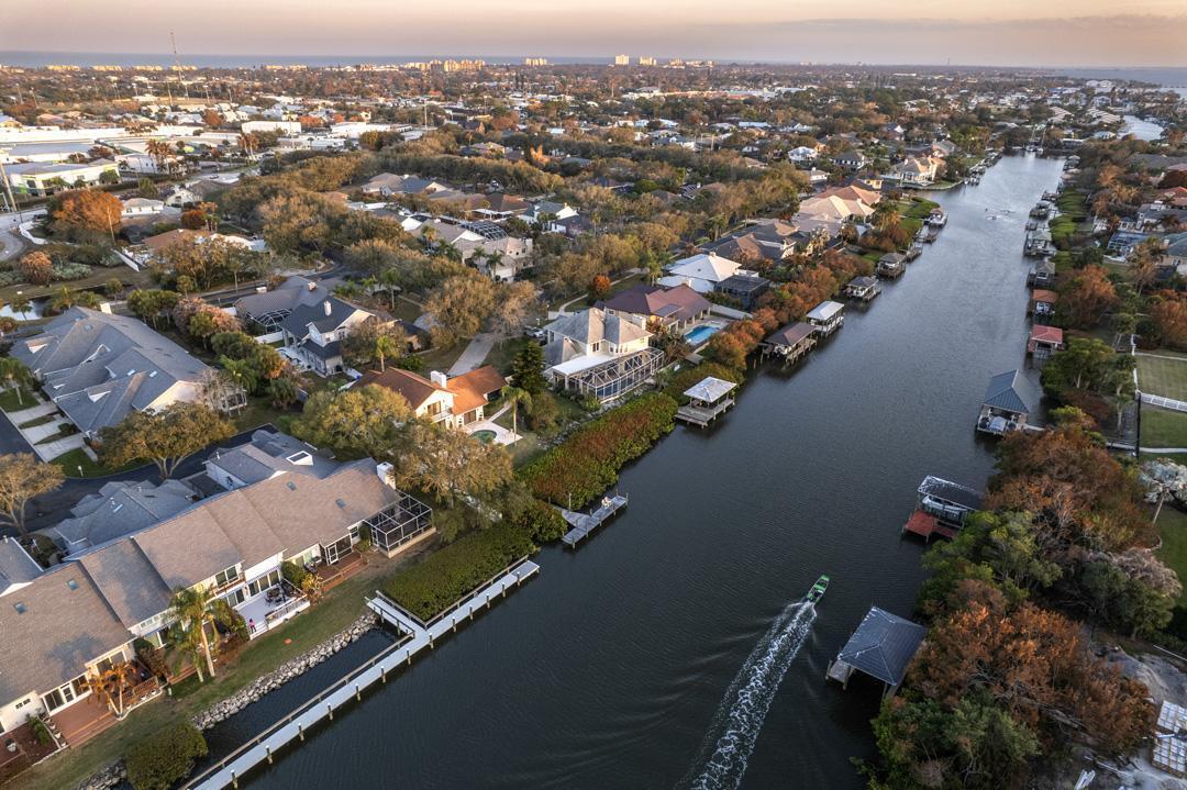 Sandy Pointe - Residential
