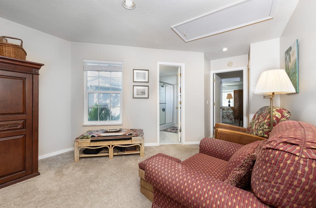 Sandy Pointe - Residential