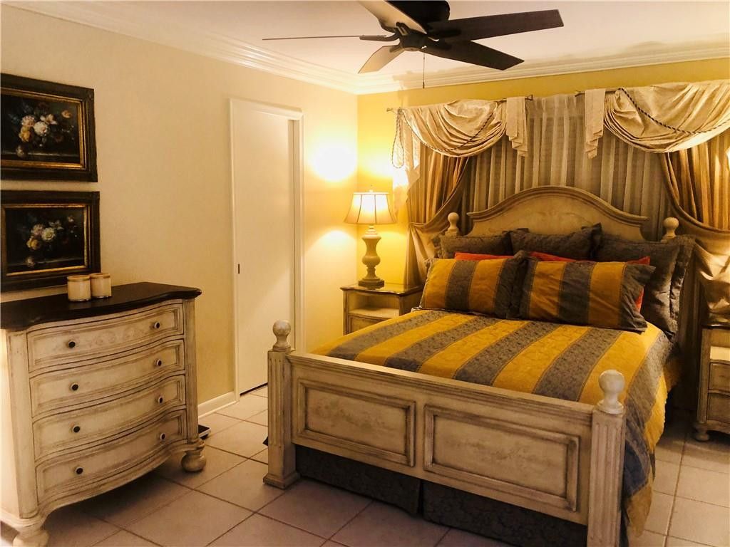 Photo of 137 Farnham F #137, Deerfield Beach, FL 33442 (MLS # B26020149)