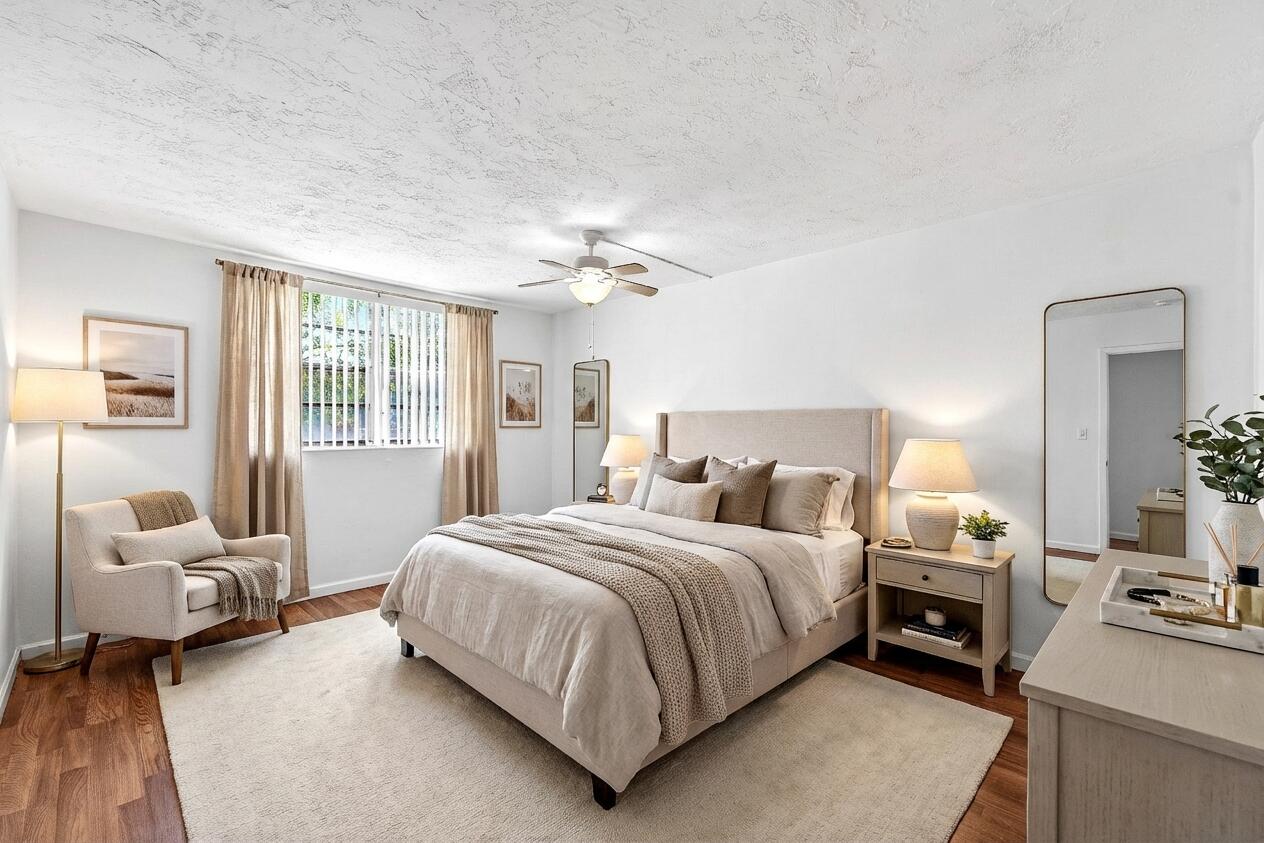 OMEGA CONDO NO 1 - Residential