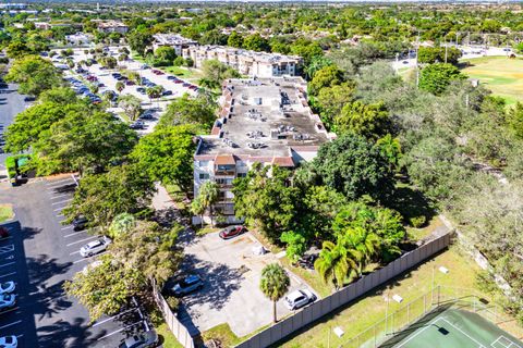 Tiny photo for 1681 NW 70th Avenue #102, Plantation, FL 33313 (MLS # R11157223)