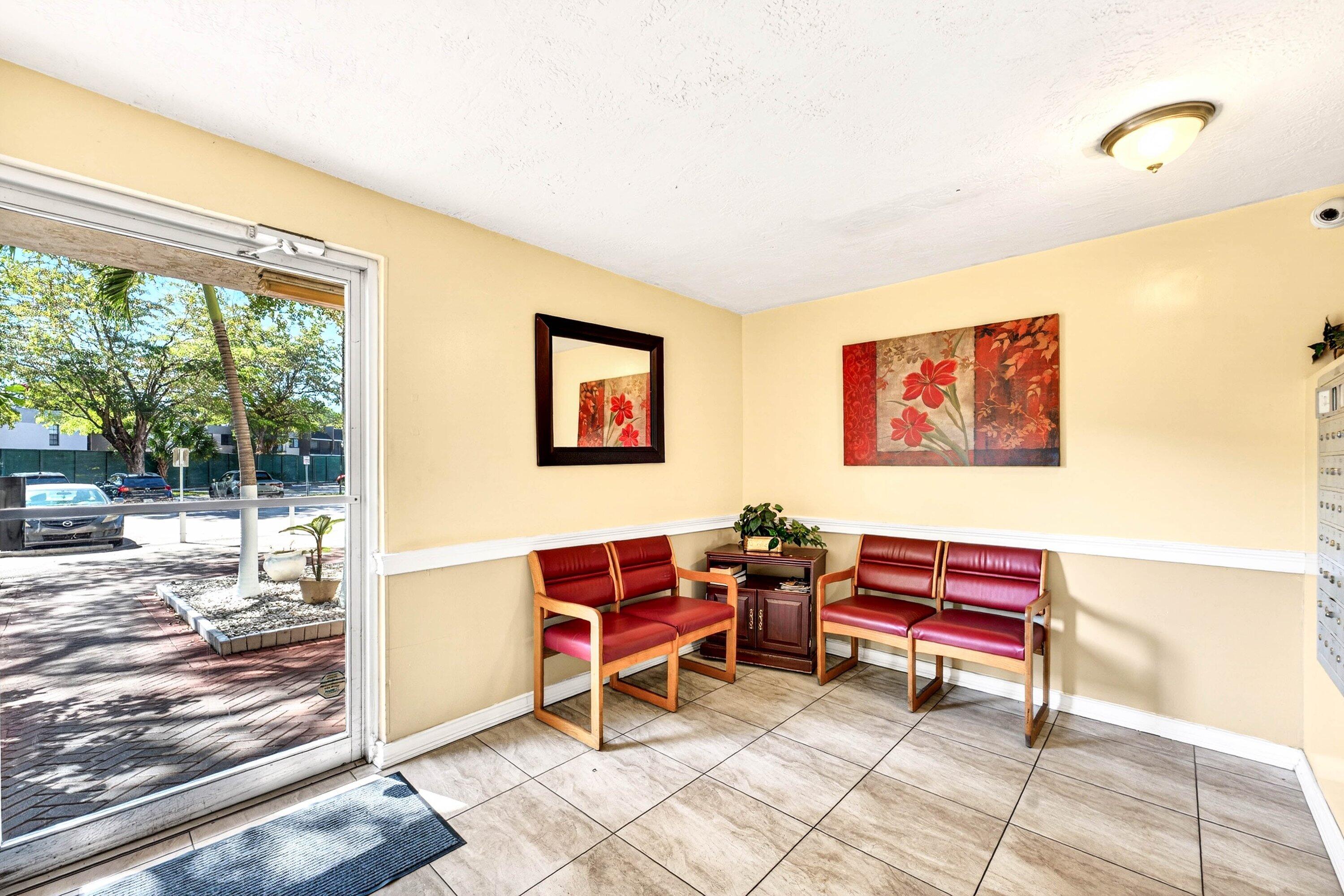 OMEGA CONDO NO 1 - Residential