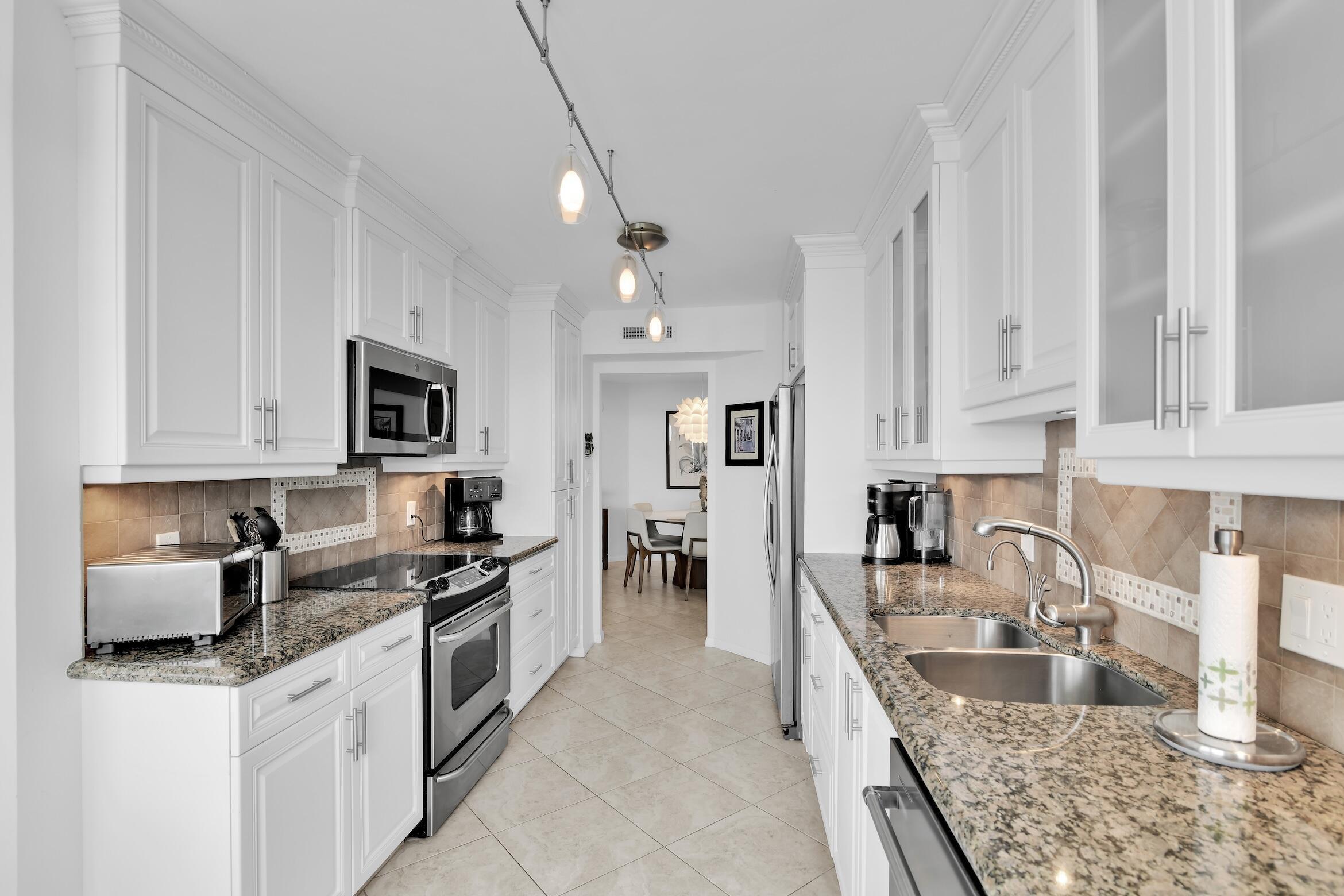 CHALFONTE CONDO - Residential Lease
