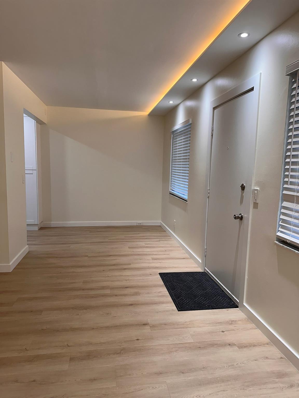 KINGSLEY AT CENTURY VILLA - Residential Lease
