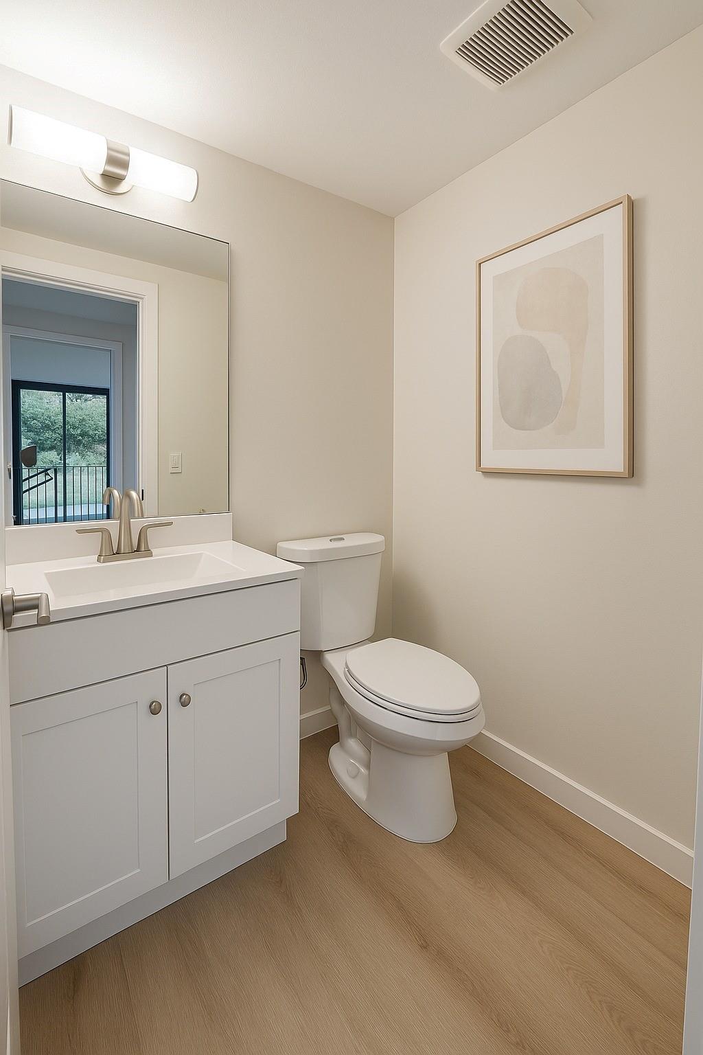 KINGSLEY AT CENTURY VILLA - Residential Lease