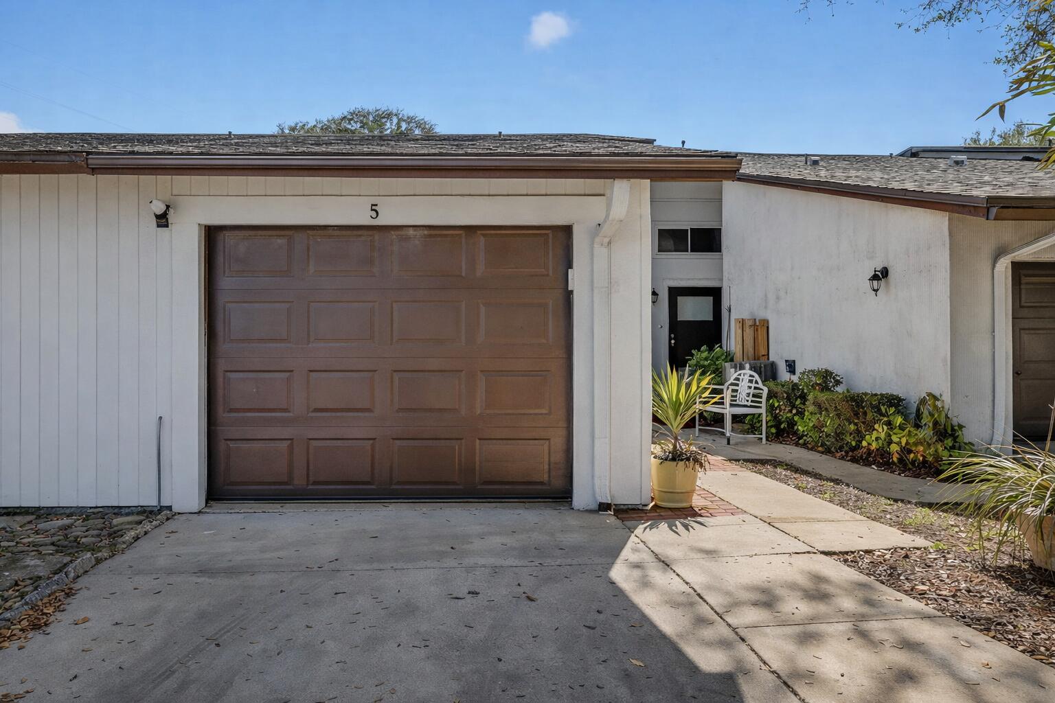 KEY COLONY TOWNHOUSE - Residential