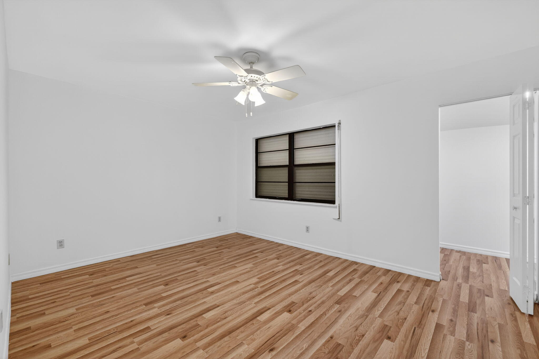 KEY COLONY TOWNHOUSE - Residential