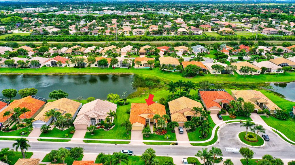 Photo of 6696 Catania Dr, Boynton Beach, FL 33472 (MLS # B26000133)