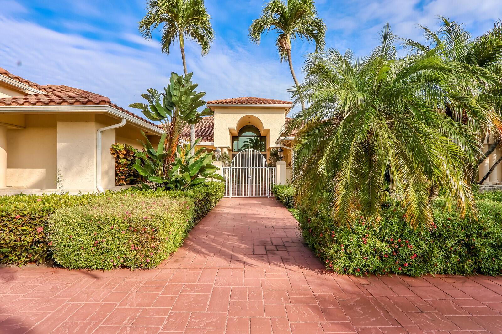 FRENCHMANS CREEK - Residential