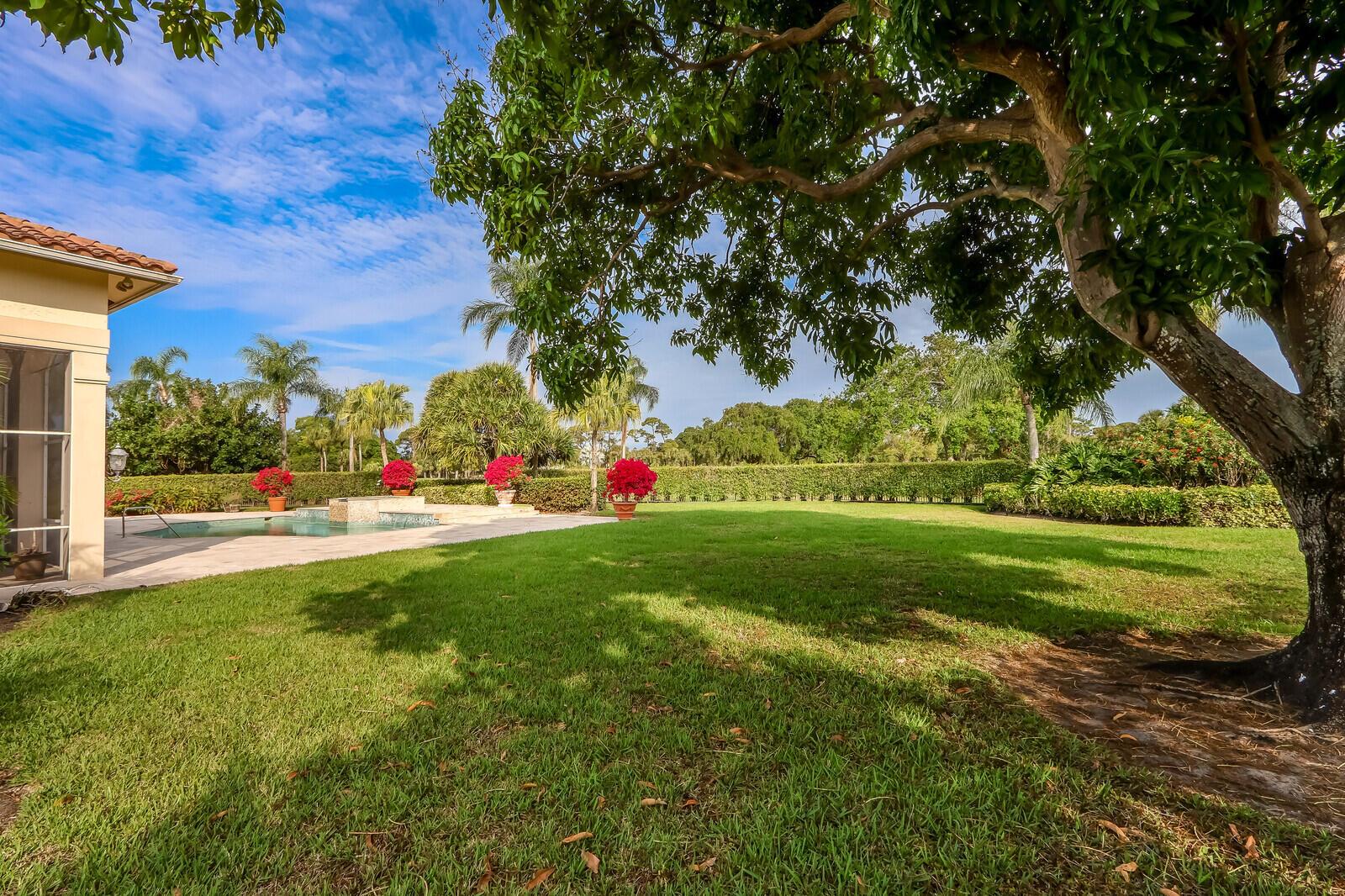 FRENCHMANS CREEK - Residential