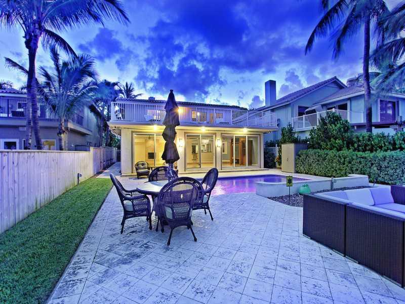 LAUDERDALE BEACH - Residential