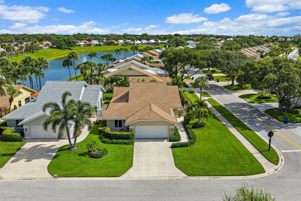 Photo of 105 Ocean Pines Terrace, Jupiter, FL 33477 (MLS # R11102396)