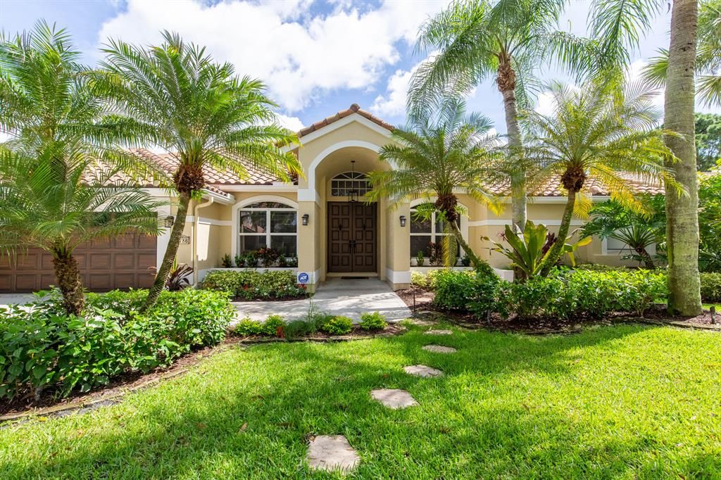 Photo of 18786 Still Lake Drive, Jupiter, FL 33458 (MLS # R10747038)