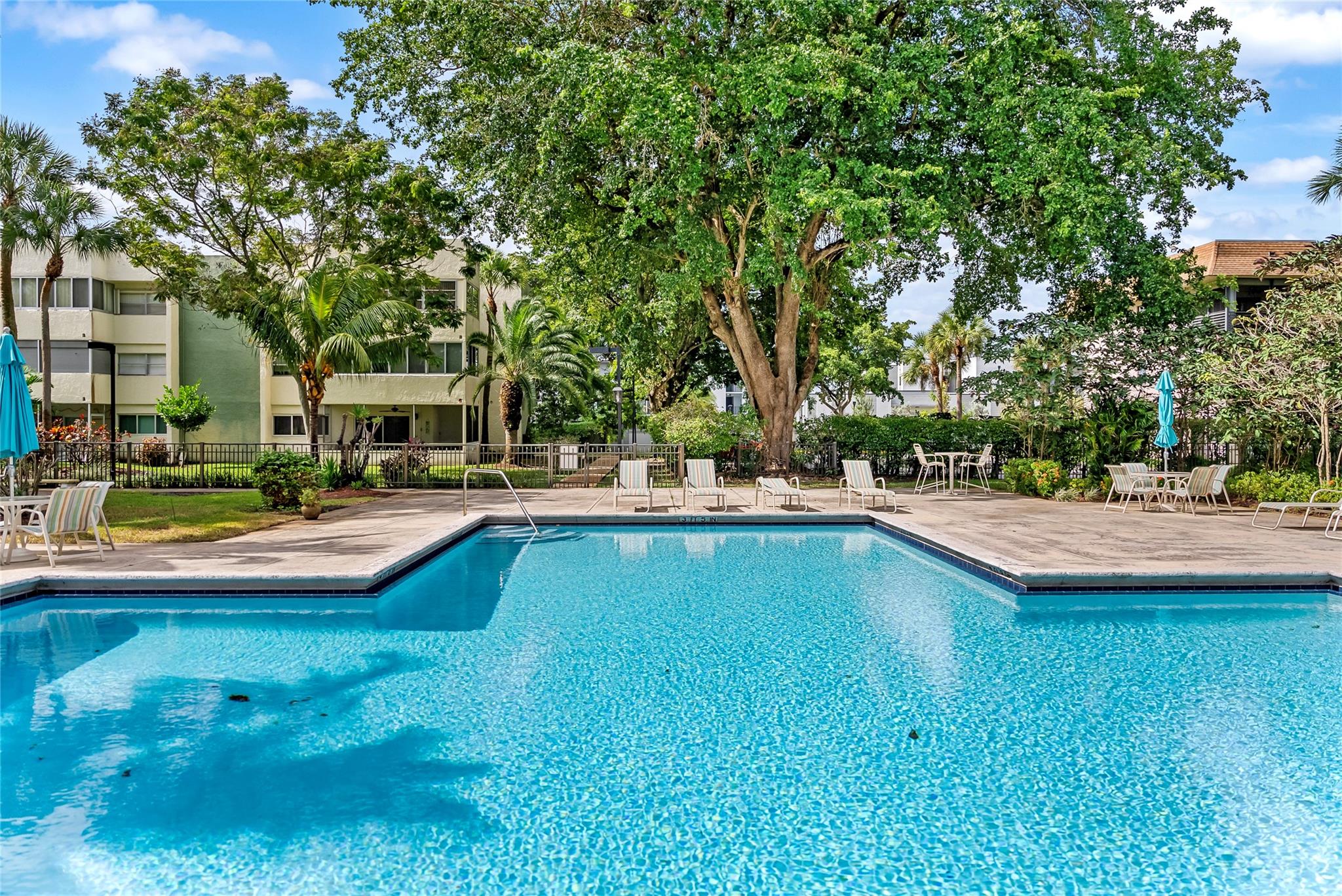 ONLY FIRST MONTH AND DEPOSIT!! Check out this Cozy 2/2 apartment located in tranquil Sabal Palm community. Updated Bathrooms, Washer and Dryer inside the unit, Centrally located, 5 min away from Commercial blvd and Turnpike's junction. 20 min from the beach. Schedule a showing today! (minimum credit score required 600)