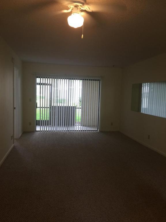 LAKE WINDWOOD CONDO - Residential Lease