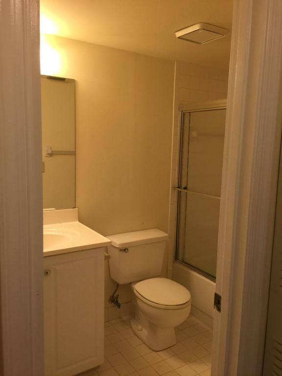 LAKE WINDWOOD CONDO - Residential Lease