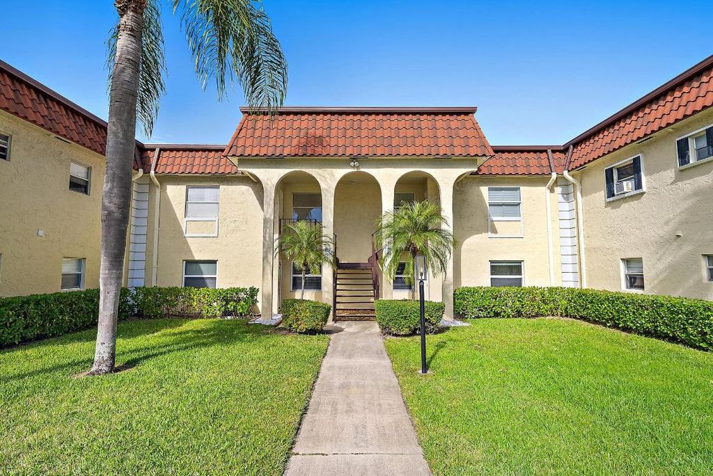 Photo of 717 S Us Highway 1 #108, Jupiter, FL 33477 (MLS # R11151623)