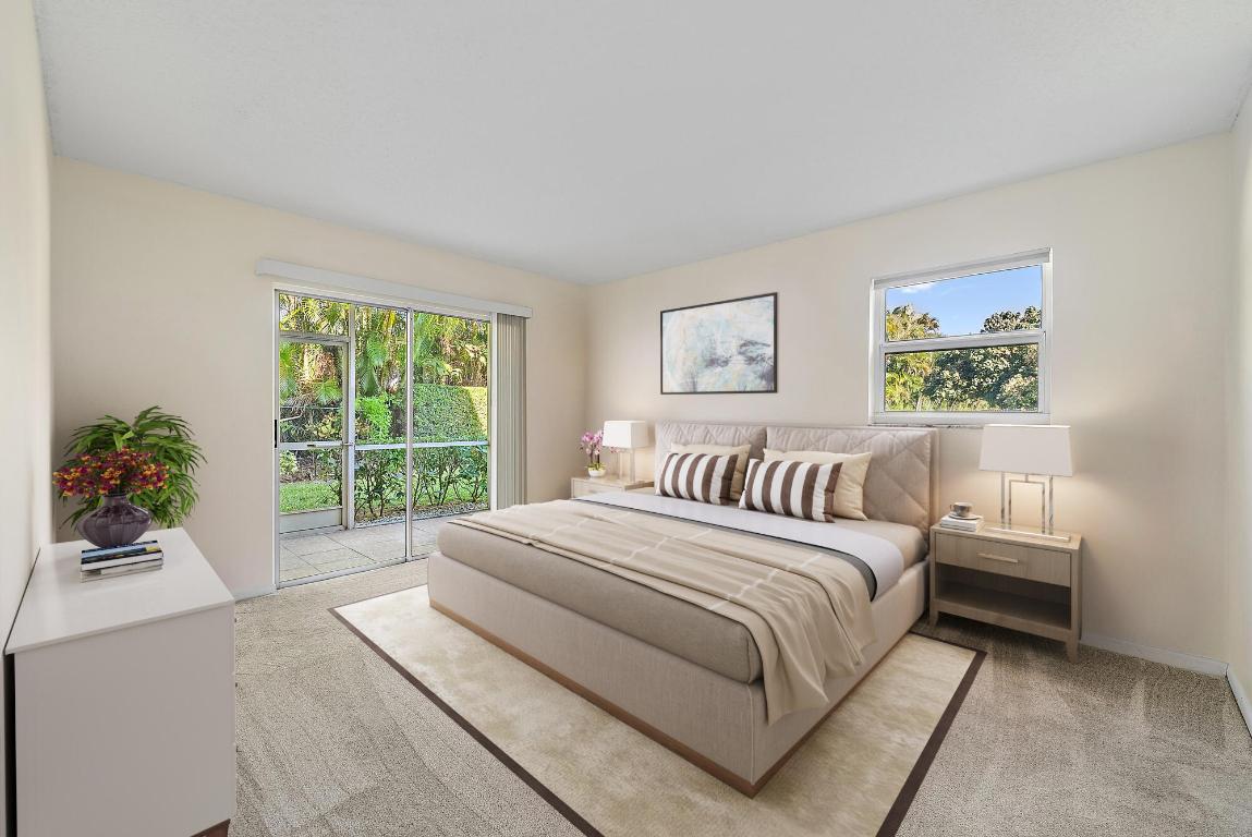 VILLAS ON THE GREEN CONDO - Residential