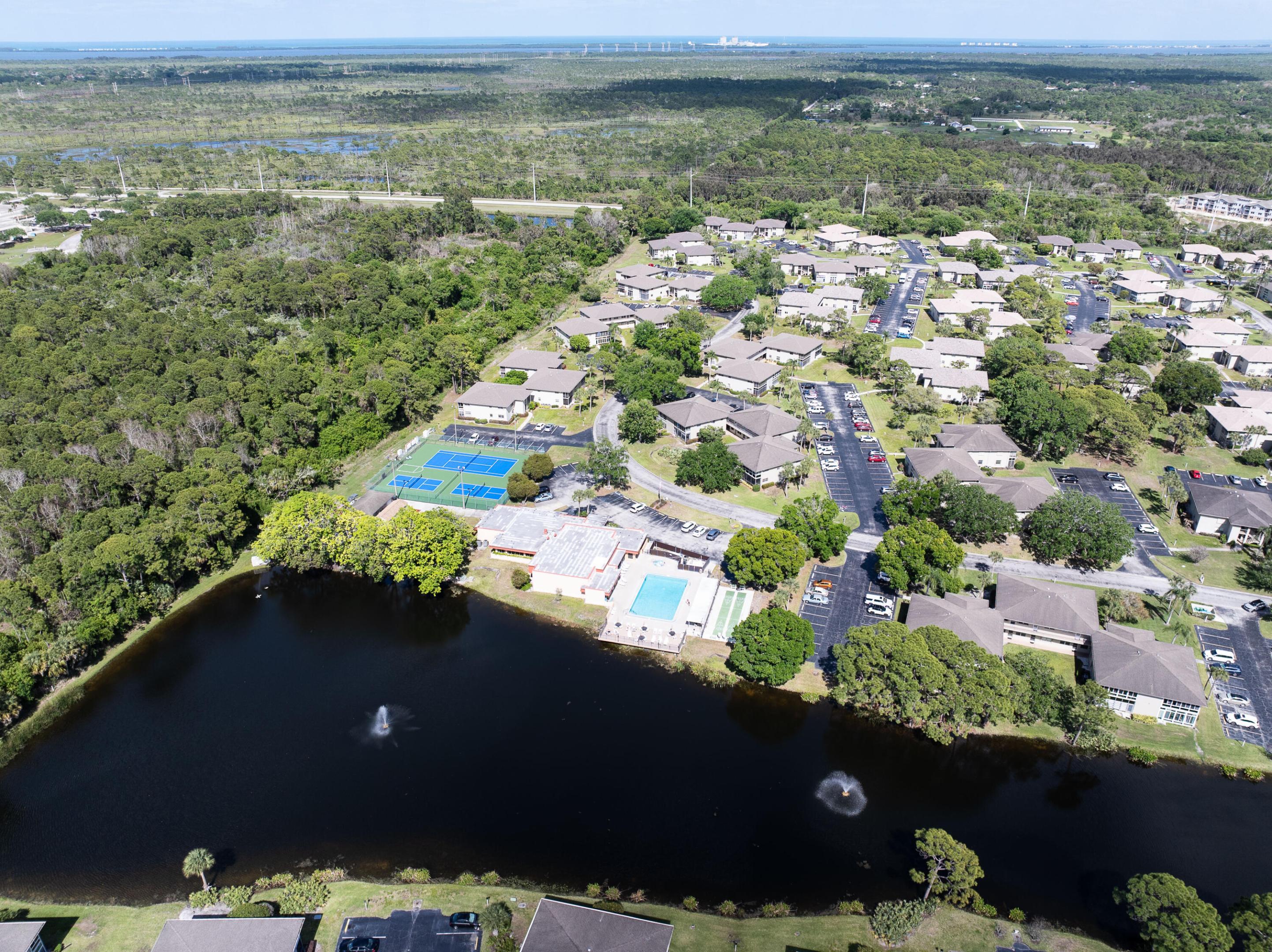 VISTA ST LUCIE BUILDINGS 9 THRU 20 - Residential