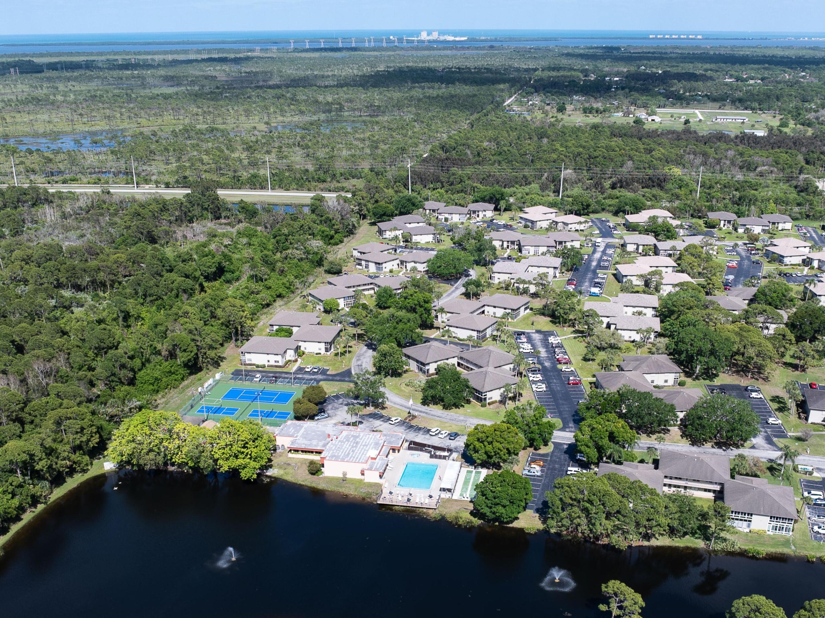VISTA ST LUCIE BUILDINGS 9 THRU 20 - Residential