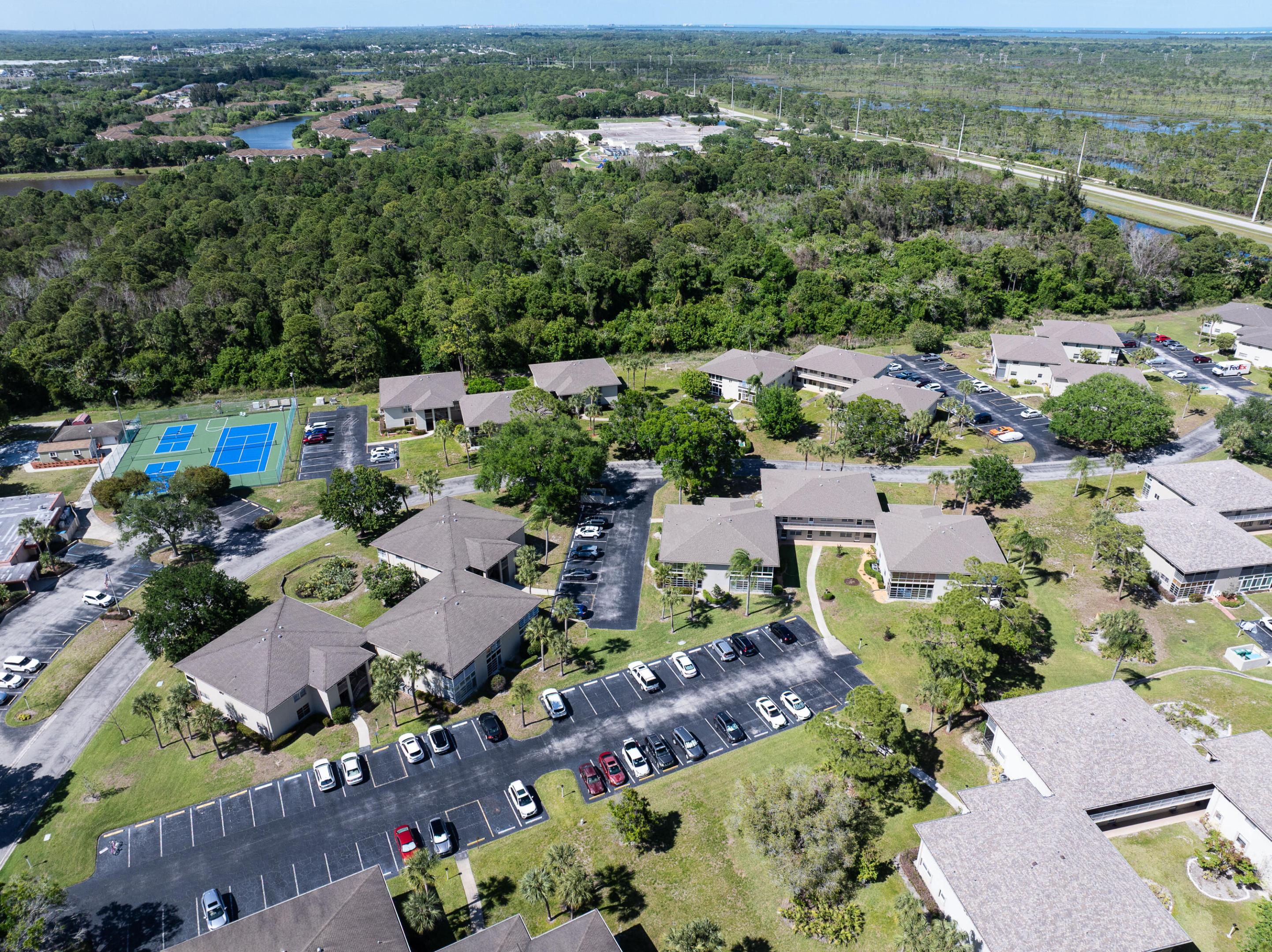VISTA ST LUCIE BUILDINGS 9 THRU 20 - Residential