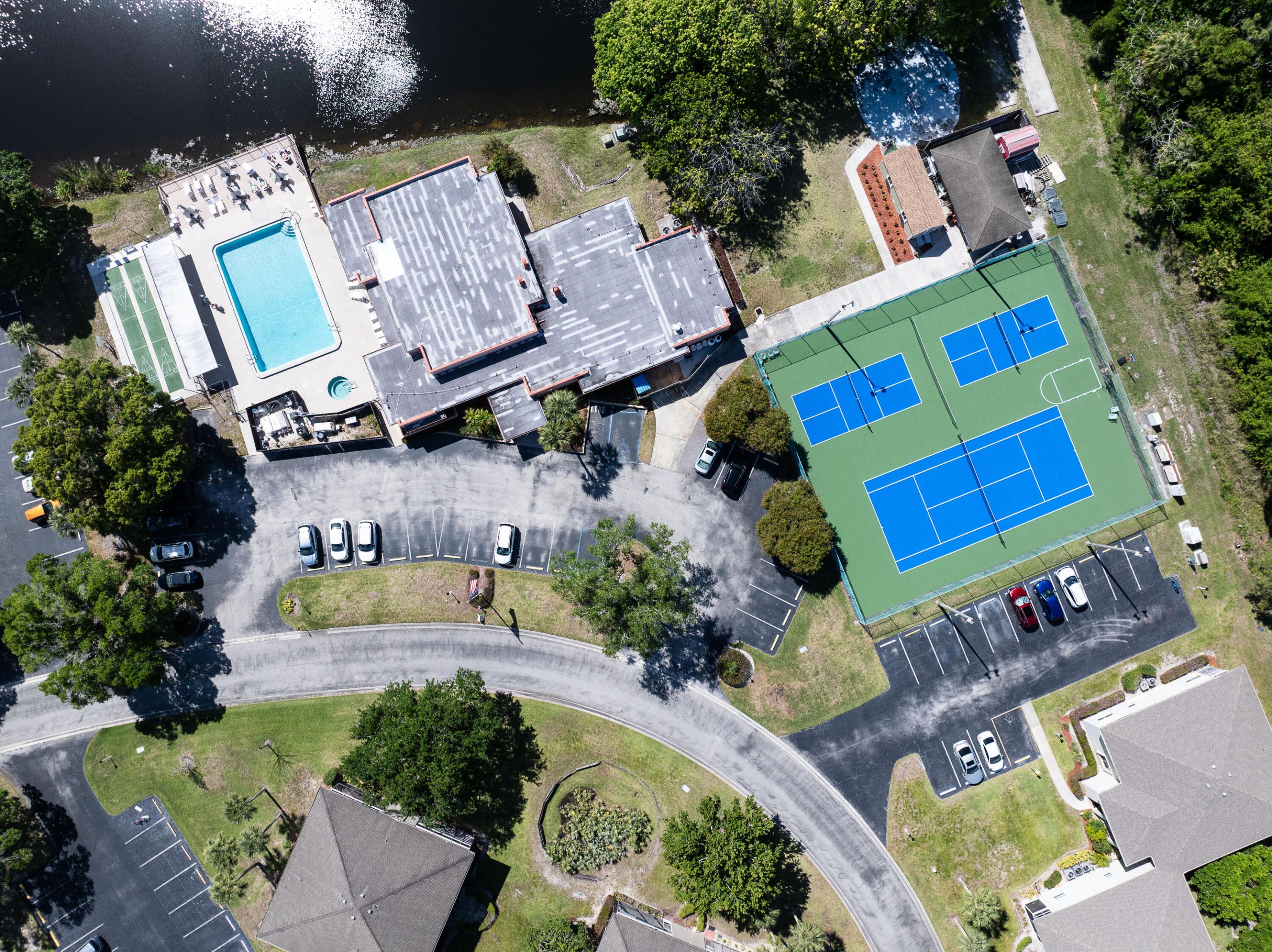 VISTA ST LUCIE BUILDINGS 9 THRU 20 - Residential