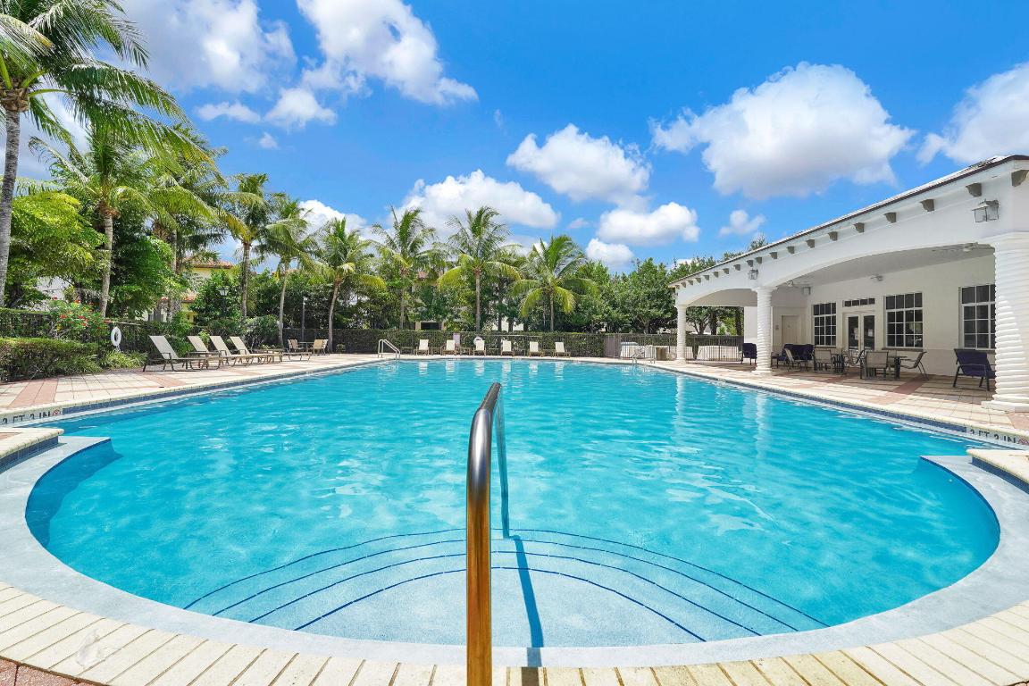 MEDITERRANEA PH 1 - Residential