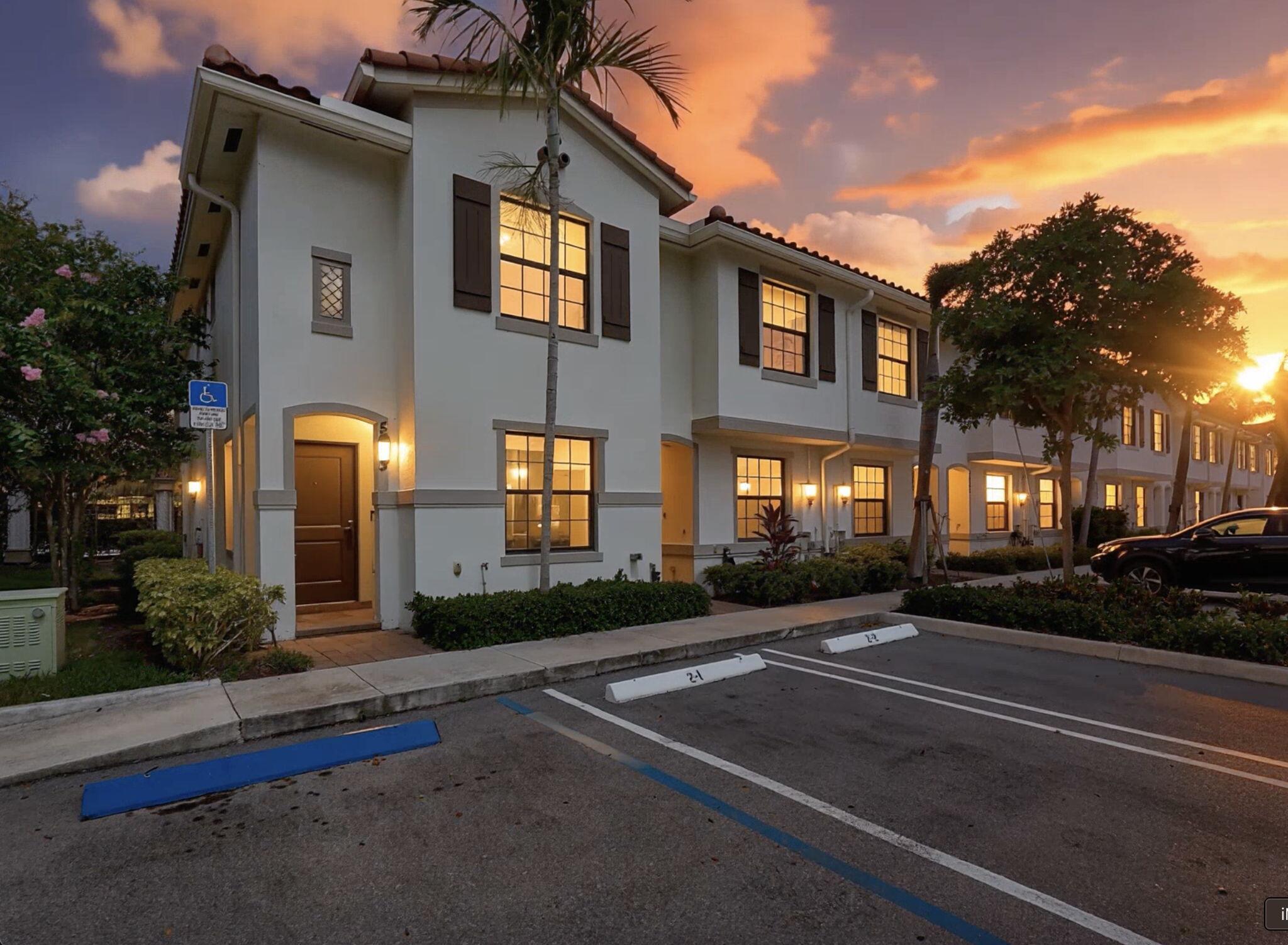 MEDITERRANEA PH 1 - Residential