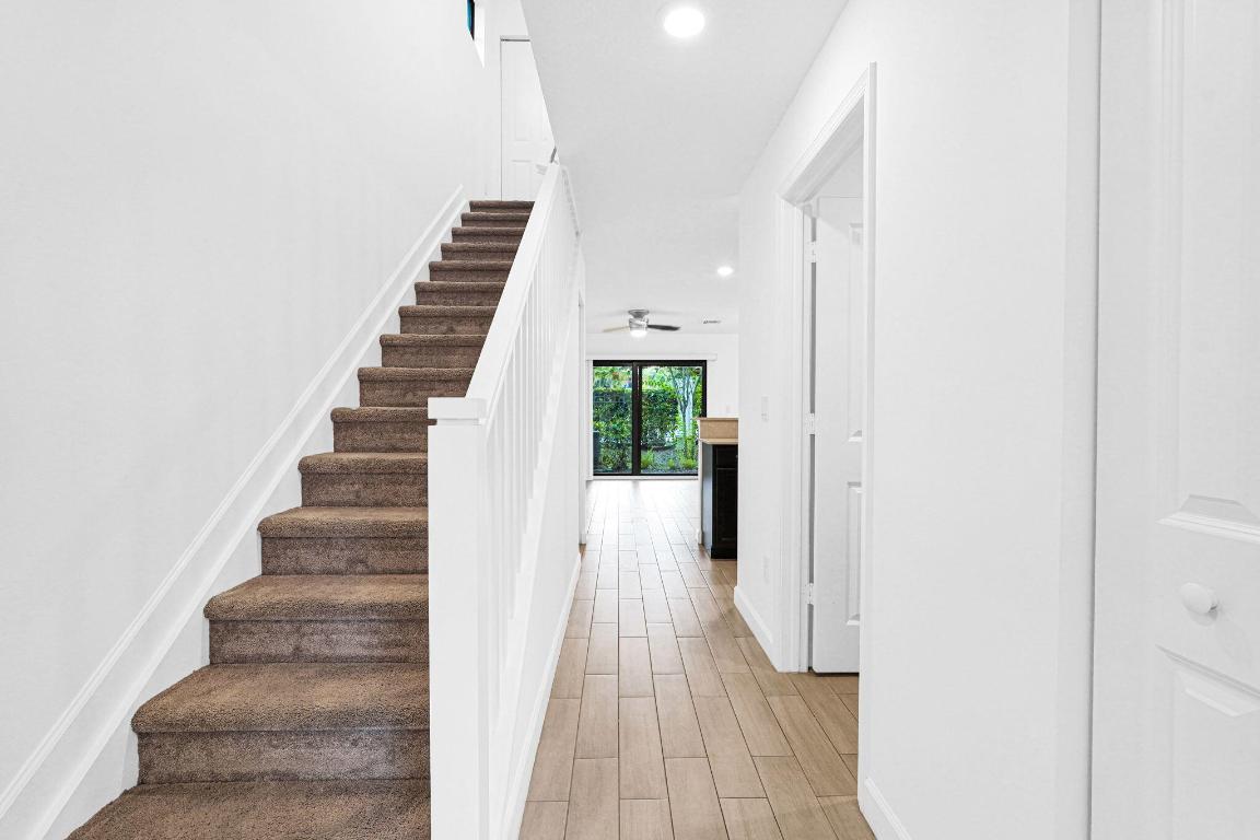 MEDITERRANEA PH 1 - Residential