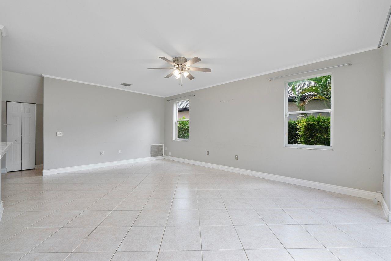 Wyndham Lakes North 158-2 - Residential