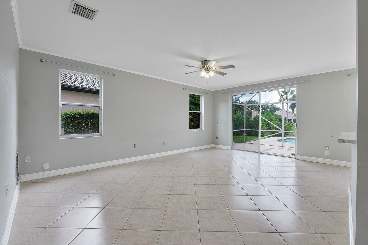 Wyndham Lakes North 158-2 - Residential