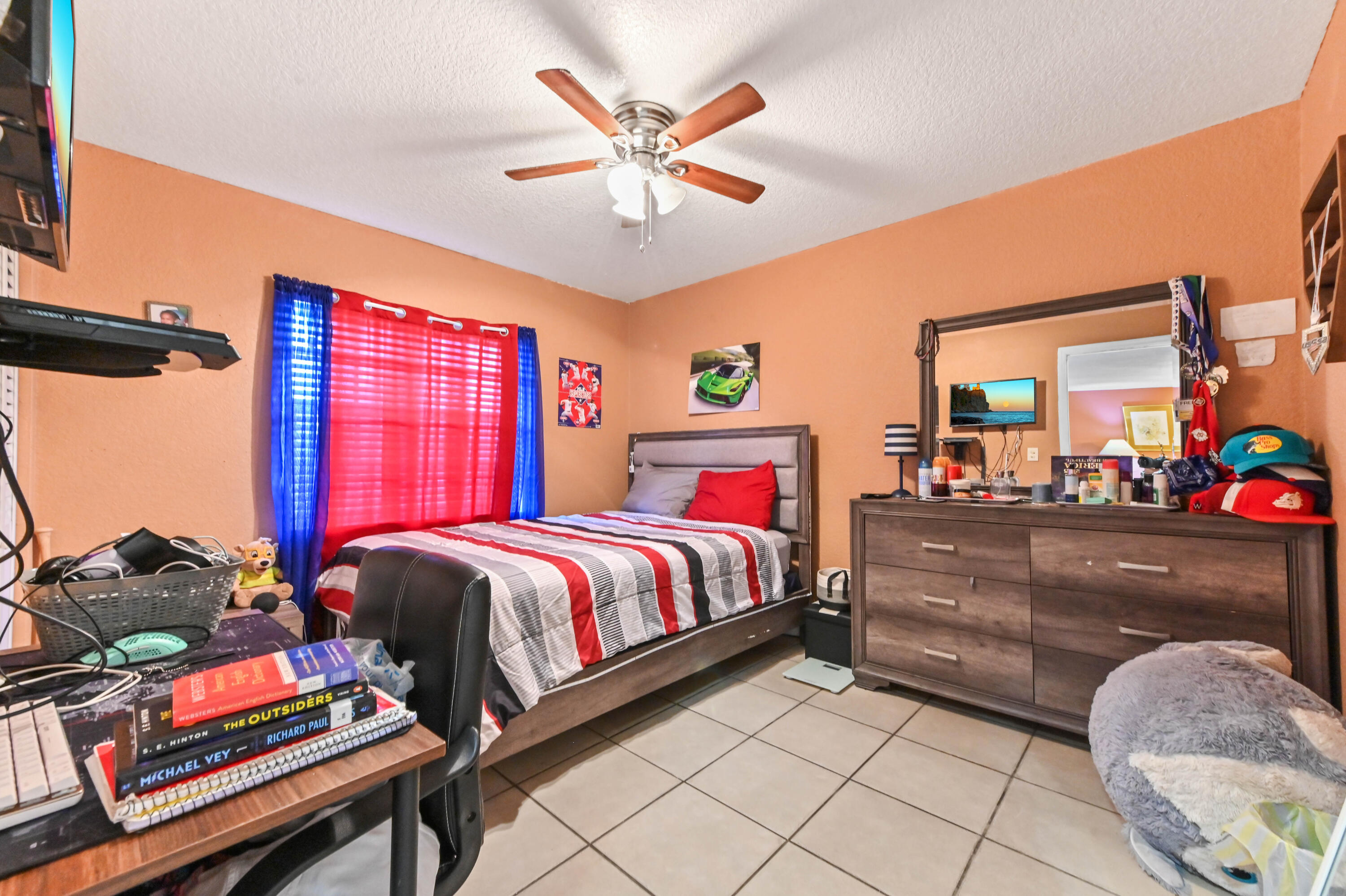 BRENTWOOD LAKES - Residential