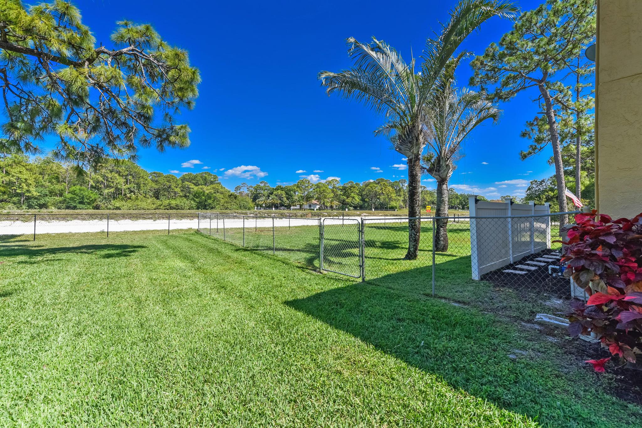 The Acreage - Residential