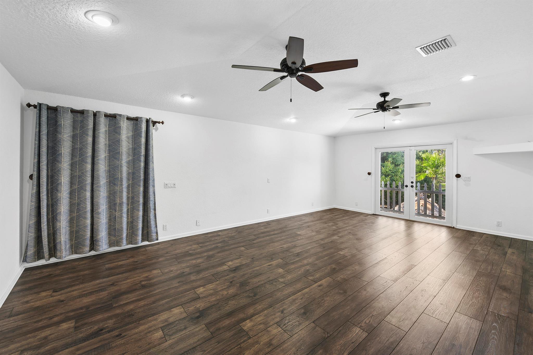 The Acreage - Residential
