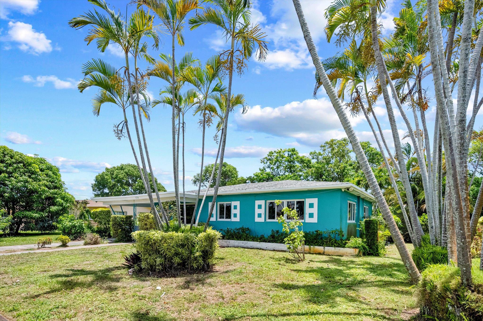 636 NW 5th Street Street