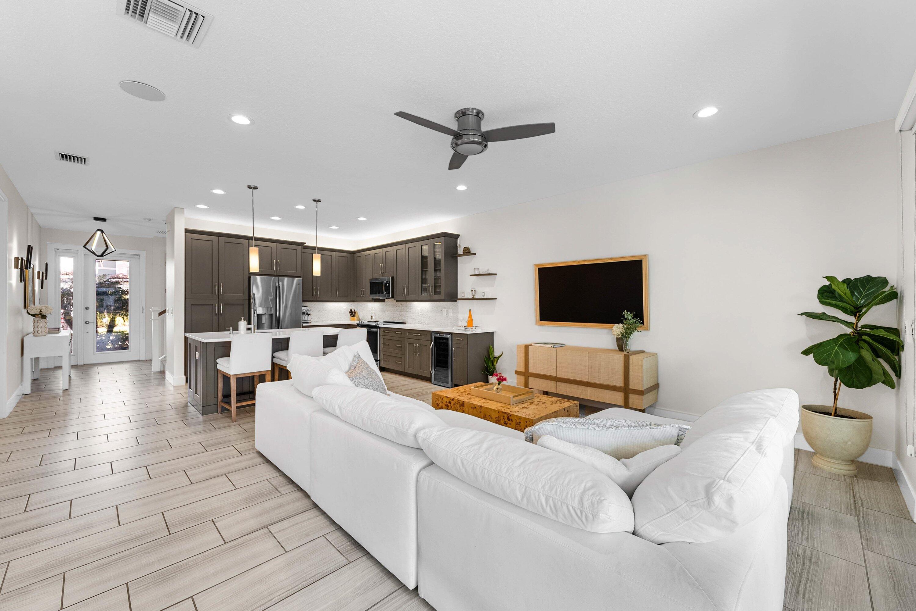 SUSSMAN AGR PUD NORTH PLAT ONE - Residential