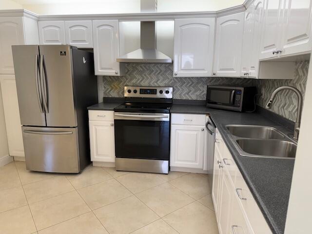 BOCA RIDGE CONDO - Residential Lease