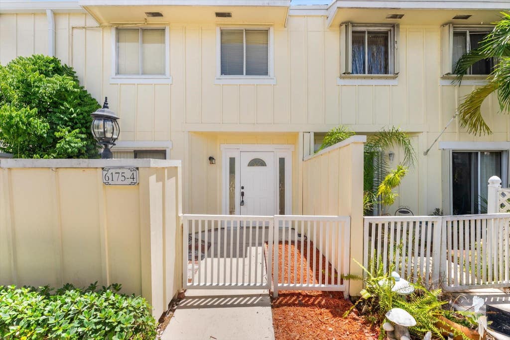 Photo of 6175 RIVERWALK Lane #4, Jupiter, FL 33458 (MLS # B26055907)