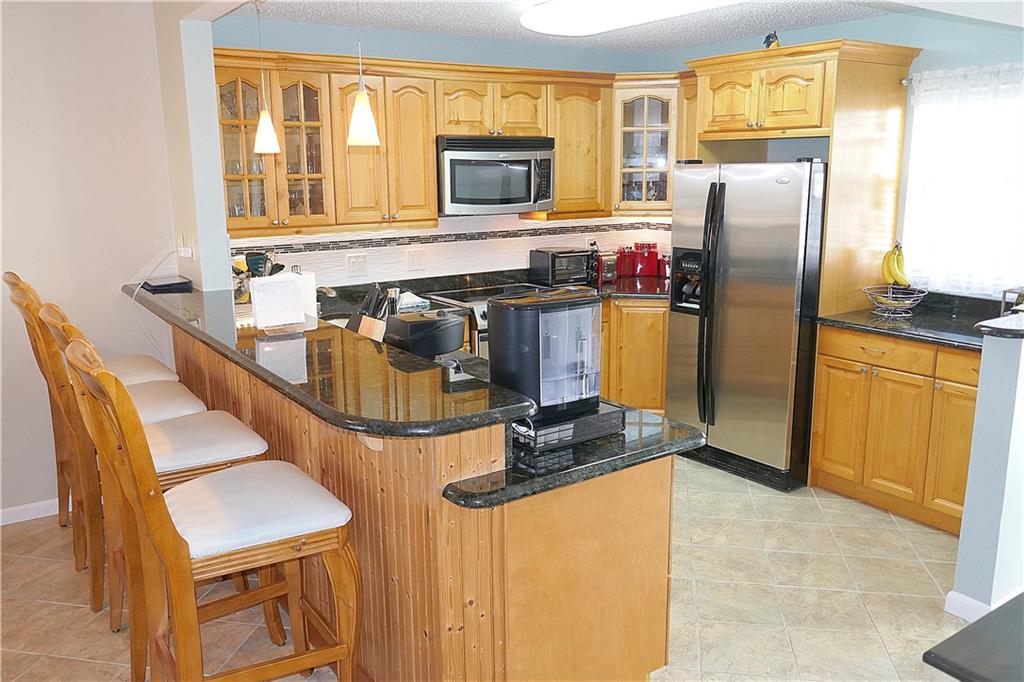 VILLAGE ROYALE GREENBROOK - Residential
