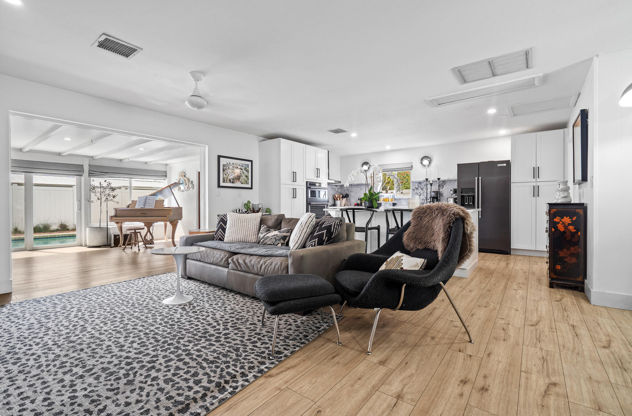 NORTH PALM BEACH VILLAGE OF 1 - Residential