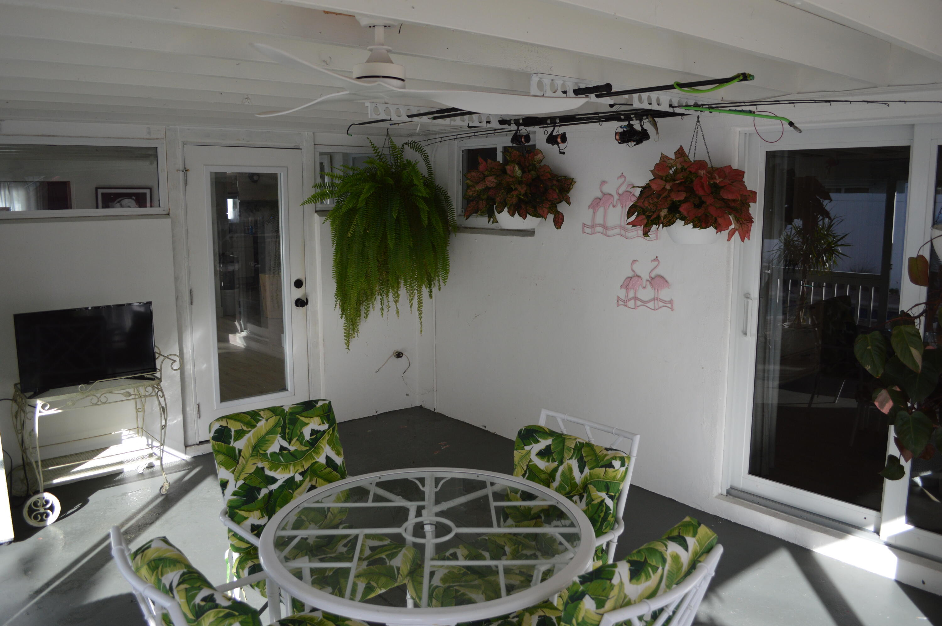 NORTH PALM BEACH VILLAGE OF 1 - Residential